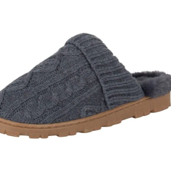 Jessica Simpson Women's Soft Cable Knit Slippers with Indoor/Outdoor Sole - Picture 1 of 6